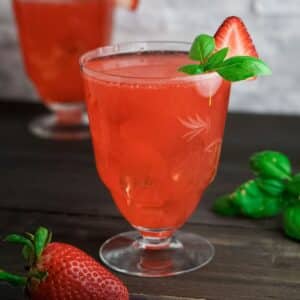 Basil Strawberry Lemonade